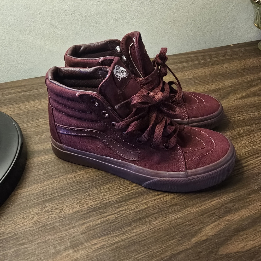 Vans Boys Burgundy High-Top Sneakers 3.5